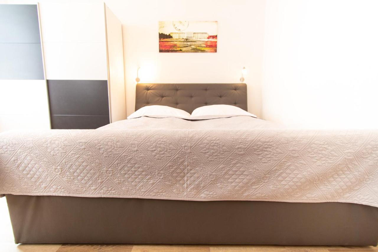Apartment Puchsbaumgasse Vienna